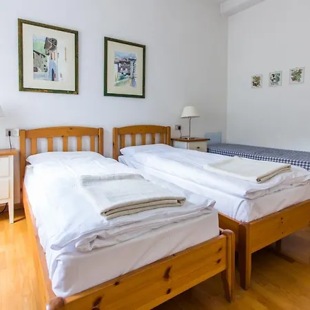 公寓 Casa Irina *